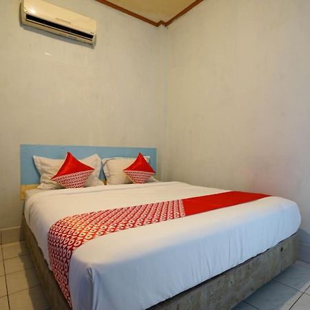 Oyo 2876 Hotel Idayu Palembang Esterno foto