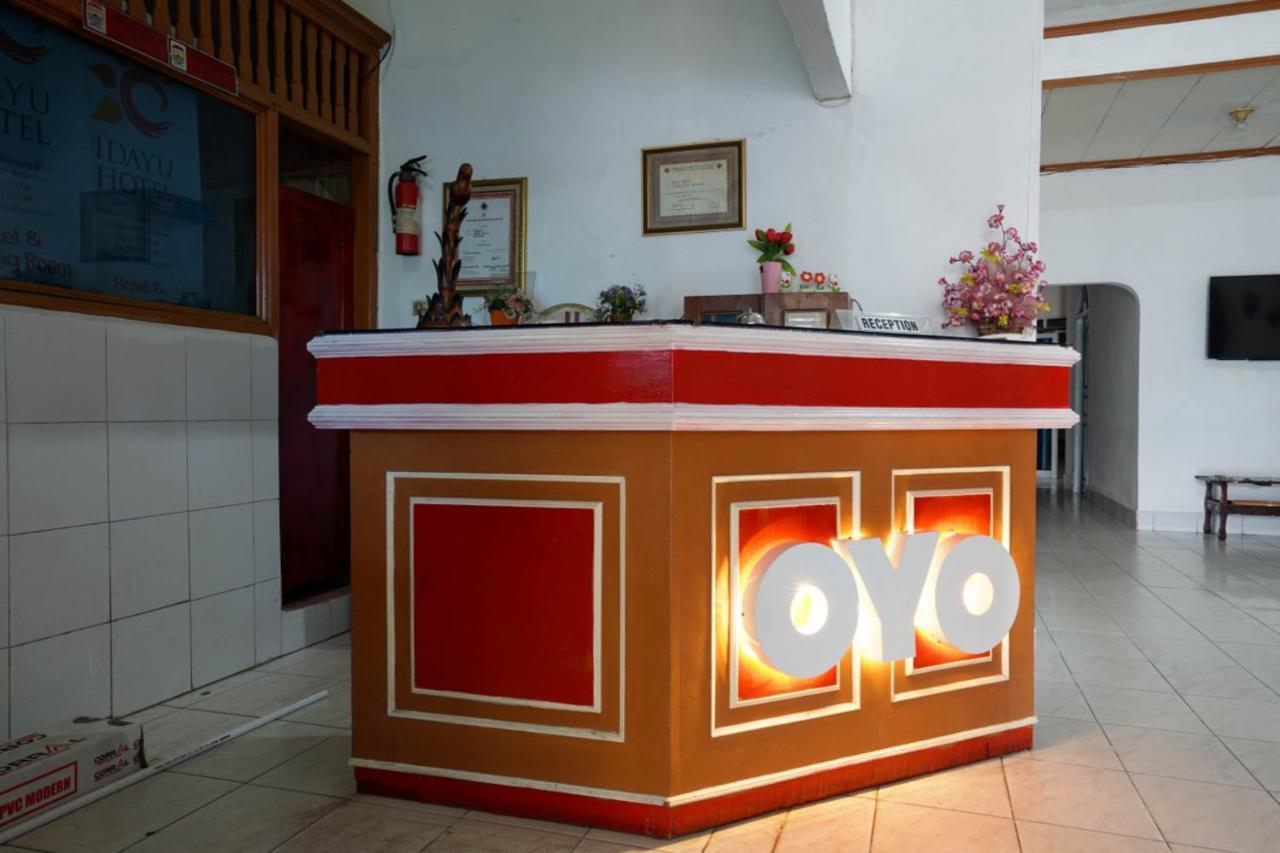 Oyo 2876 Hotel Idayu Palembang Esterno foto