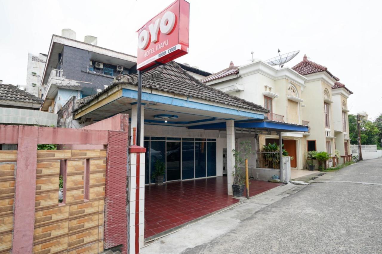 Oyo 2876 Hotel Idayu Palembang Esterno foto