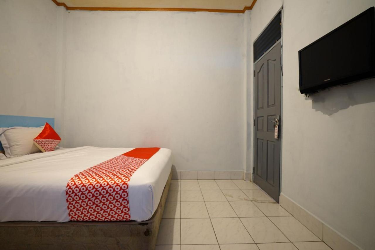 Oyo 2876 Hotel Idayu Palembang Esterno foto