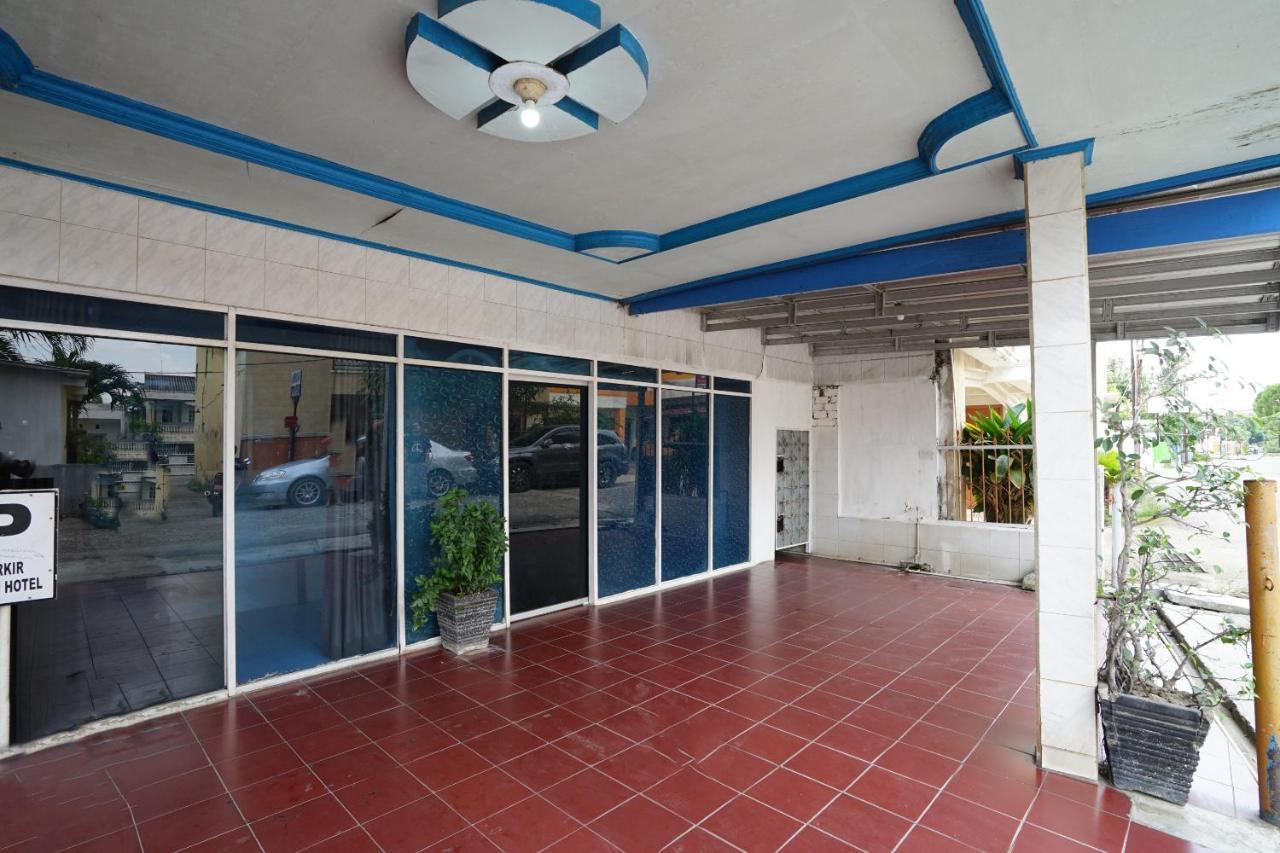 Oyo 2876 Hotel Idayu Palembang Esterno foto